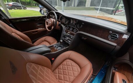 Bentley Mulsanne II, 2014 год, 7 300 000 рублей, 23 фотография