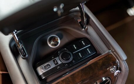 Bentley Mulsanne II, 2014 год, 7 300 000 рублей, 27 фотография