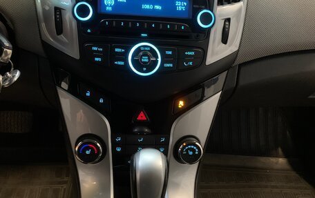 Chevrolet Cruze II, 2013 год, 840 000 рублей, 9 фотография