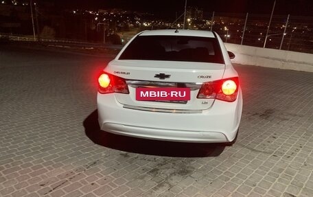 Chevrolet Cruze II, 2013 год, 840 000 рублей, 4 фотография