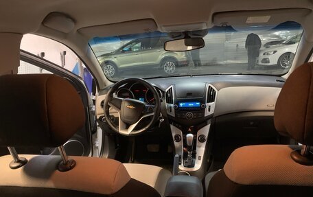Chevrolet Cruze II, 2013 год, 840 000 рублей, 13 фотография