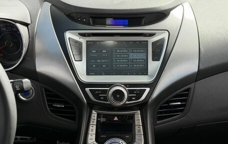 Hyundai Avante, 2011 год, 1 050 000 рублей, 21 фотография