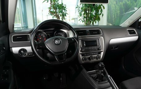 Volkswagen Jetta VI, 2018 год, 1 349 111 рублей, 9 фотография
