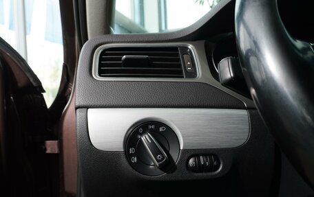 Volkswagen Jetta VI, 2018 год, 1 349 111 рублей, 21 фотография