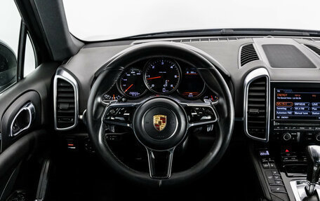 Porsche Cayenne III, 2015 год, 3 199 000 рублей, 16 фотография