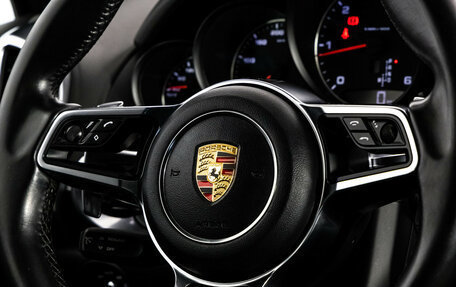 Porsche Cayenne III, 2015 год, 3 199 000 рублей, 15 фотография