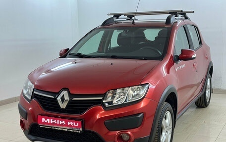 Renault Sandero II рестайлинг, 2018 год, 1 050 000 рублей, 1 фотография
