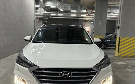 Hyundai Tucson III, 2018 год, 2 350 000 рублей, 2 фотография