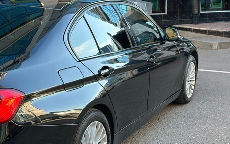 BMW 3 серия, 2012 год, 1 800 000 рублей, 11 фотография