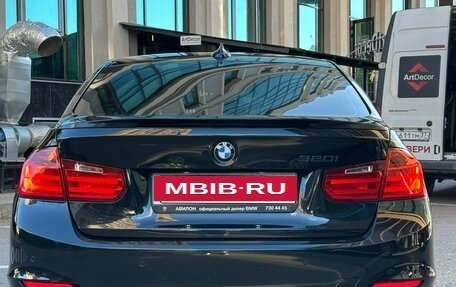 BMW 3 серия, 2012 год, 1 800 000 рублей, 13 фотография