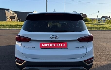 Hyundai Santa Fe IV, 2018 год, 3 120 000 рублей, 5 фотография