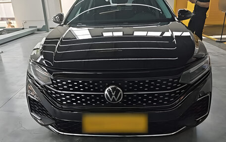 Volkswagen Passat B8 рестайлинг, 2023 год, 1 860 000 рублей, 2 фотография