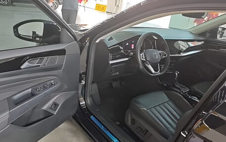 Volkswagen Passat B8 рестайлинг, 2023 год, 1 860 000 рублей, 12 фотография