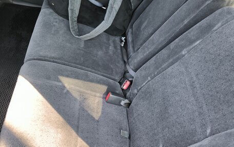 Toyota Ipsum II, 2003 год, 769 000 рублей, 10 фотография