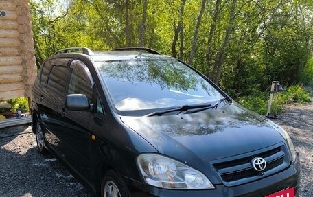 Toyota Ipsum II, 2003 год, 769 000 рублей, 2 фотография