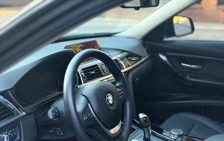 BMW 3 серия, 2018 год, 2 900 000 рублей, 10 фотография