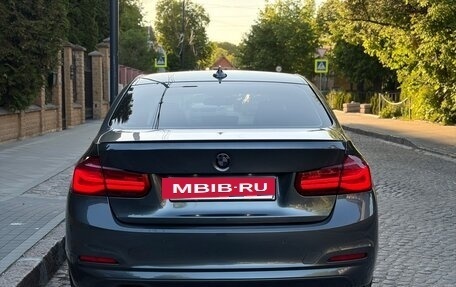BMW 3 серия, 2018 год, 2 900 000 рублей, 4 фотография