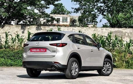 Mazda CX-5 II, 2026 год, 2 400 000 рублей, 2 фотография