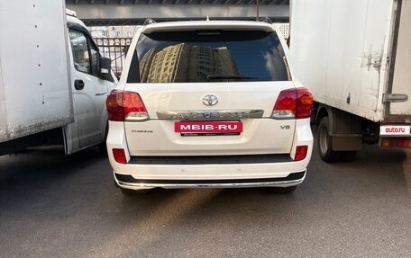 Toyota Land Cruiser 200, 2013 год, 3 600 000 рублей, 2 фотография
