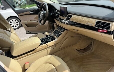 Audi A8, 2010 год, 1 450 000 рублей, 7 фотография