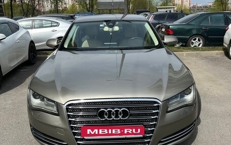 Audi A8, 2010 год, 1 450 000 рублей, 4 фотография