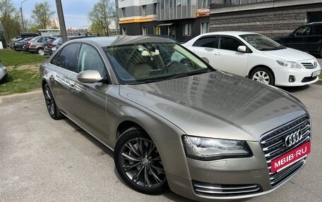 Audi A8, 2010 год, 1 450 000 рублей, 8 фотография