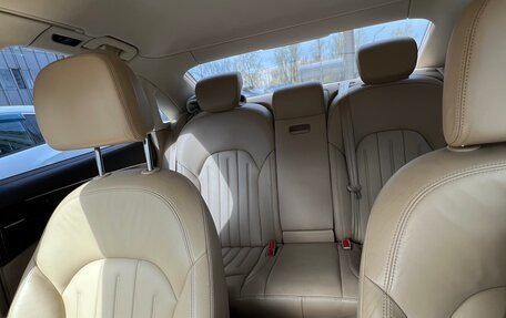 Audi A8, 2010 год, 1 450 000 рублей, 13 фотография