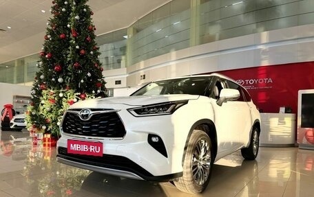 Toyota Highlander, 2026 год, 5 690 000 рублей, 1 фотография