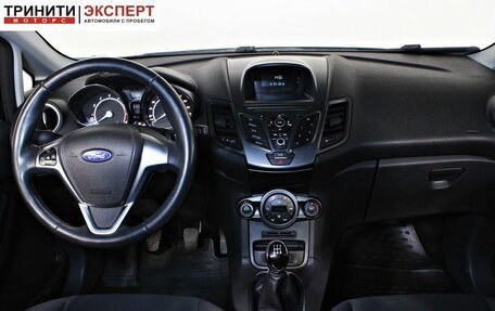 Ford Fiesta, 2015 год, 747 000 рублей, 13 фотография