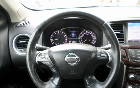 Nissan Pathfinder, 2015 год, 1 899 000 рублей, 12 фотография