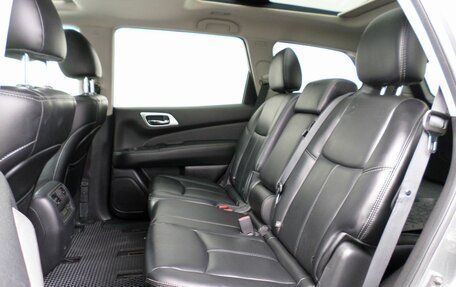 Nissan Pathfinder, 2015 год, 1 899 000 рублей, 18 фотография