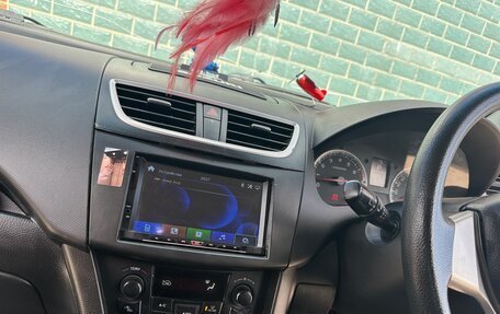 Suzuki Swift IV, 2010 год, 500 000 рублей, 10 фотография