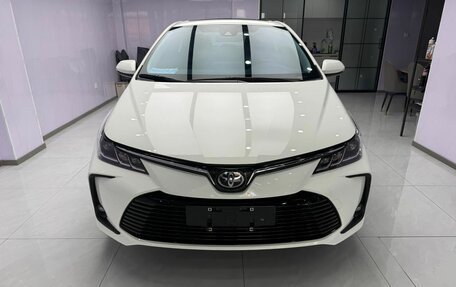 Toyota Corolla, 2021 год, 1 350 000 рублей, 2 фотография