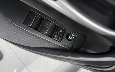Toyota Corolla, 2021 год, 1 350 000 рублей, 16 фотография