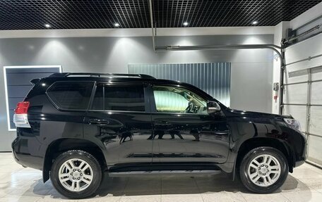 Toyota Land Cruiser Prado 150 рестайлинг 2, 2013 год, 3 350 000 рублей, 6 фотография