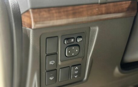 Toyota Land Cruiser Prado 150 рестайлинг 2, 2013 год, 3 350 000 рублей, 12 фотография