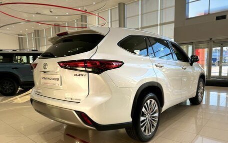 Toyota Highlander, 2026 год, 5 690 000 рублей, 4 фотография