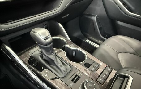 Toyota Highlander, 2026 год, 5 690 000 рублей, 10 фотография