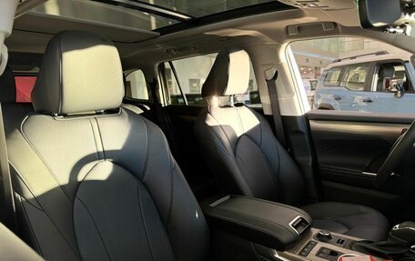 Toyota Highlander, 2026 год, 5 690 000 рублей, 5 фотография