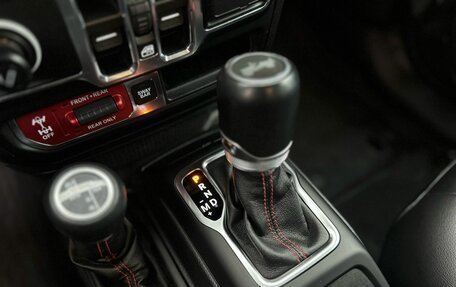 Jeep Wrangler, 2020 год, 6 250 000 рублей, 11 фотография