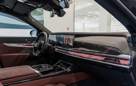 BMW 7 серия, 2025 год, 14 150 000 рублей, 9 фотография