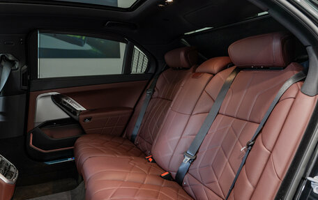 BMW 7 серия, 2025 год, 14 150 000 рублей, 21 фотография