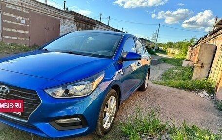 Hyundai Solaris II рестайлинг, 2017 год, 1 385 000 рублей, 5 фотография