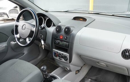 Chevrolet Aveo III, 2004 год, 273 000 рублей, 9 фотография