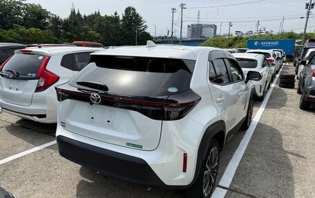 Toyota Yaris Cross, 2021 год, 1 620 000 рублей, 3 фотография