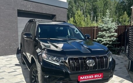 Toyota Land Cruiser Prado 150 рестайлинг 2, 2021 год, 6 300 000 рублей, 4 фотография