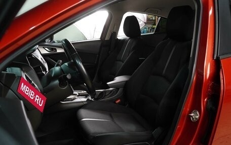 Mazda 3, 2018 год, 1 909 000 рублей, 10 фотография