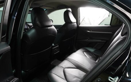 Toyota Camry, 2021 год, 2 999 000 рублей, 11 фотография