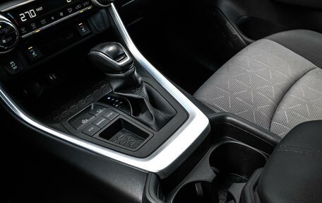 Toyota RAV4, 2020 год, 3 179 000 рублей, 23 фотография