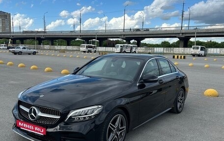 Mercedes-Benz C-Класс, 2019 год, 3 350 000 рублей, 4 фотография
